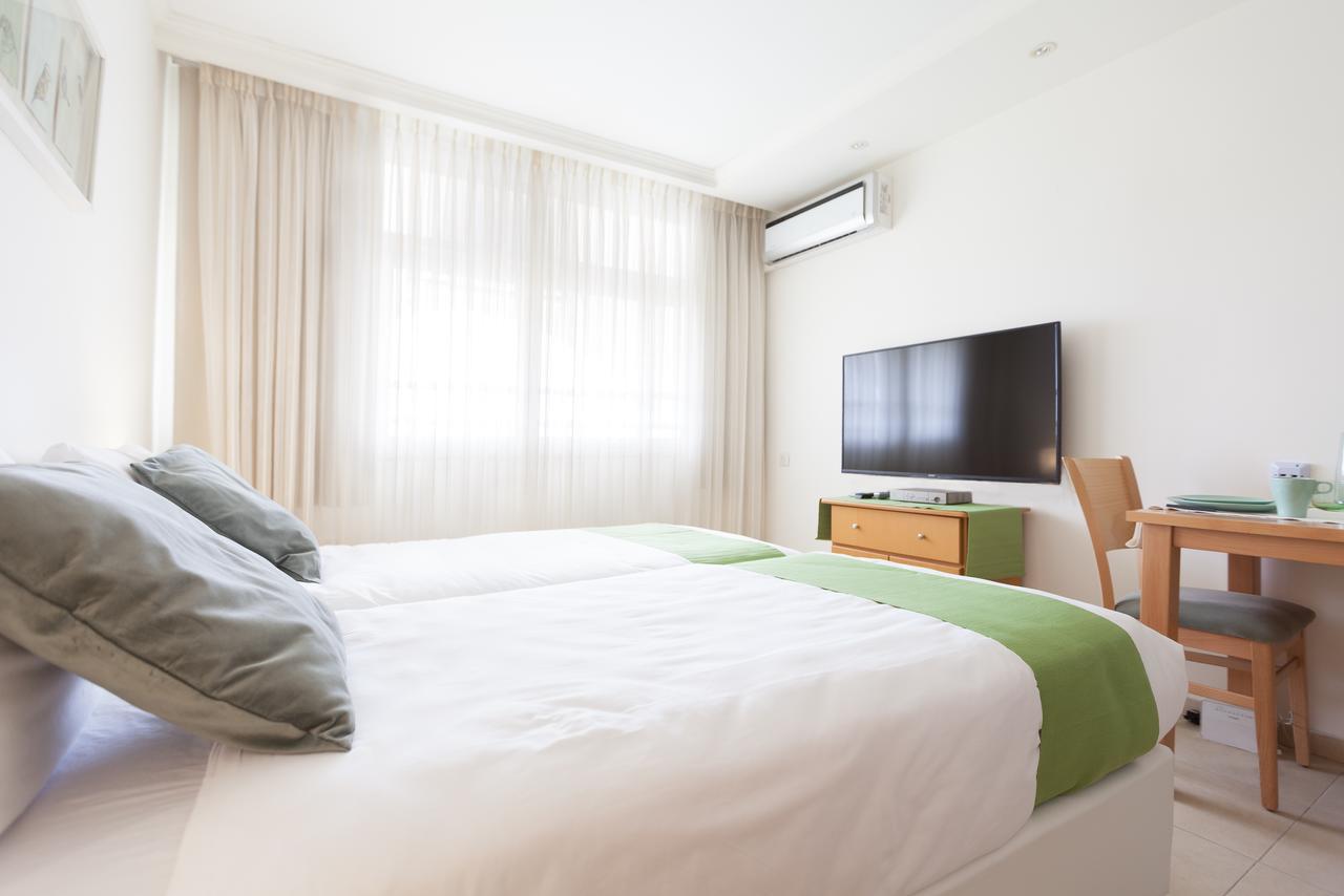 Modern Tlv Aparthotel เทลอาวีฟ ภายนอก รูปภาพ