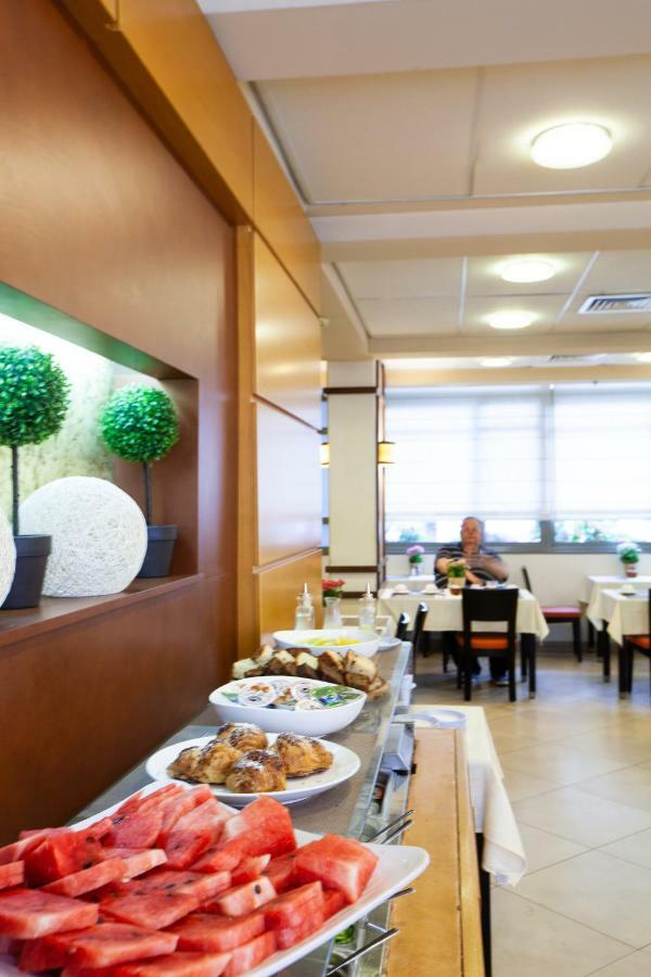 Modern Tlv Aparthotel เทลอาวีฟ ภายนอก รูปภาพ