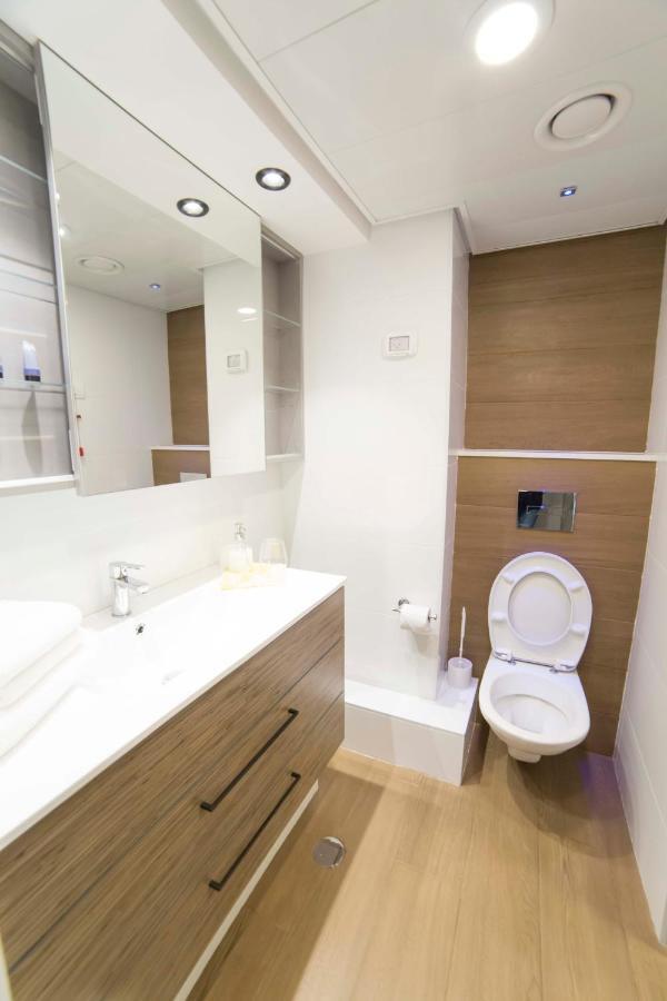 Modern Tlv Aparthotel เทลอาวีฟ ภายนอก รูปภาพ