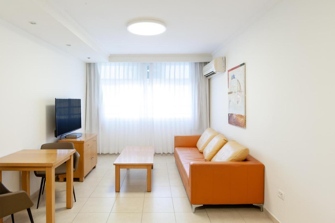 Modern Tlv Aparthotel เทลอาวีฟ ภายนอก รูปภาพ