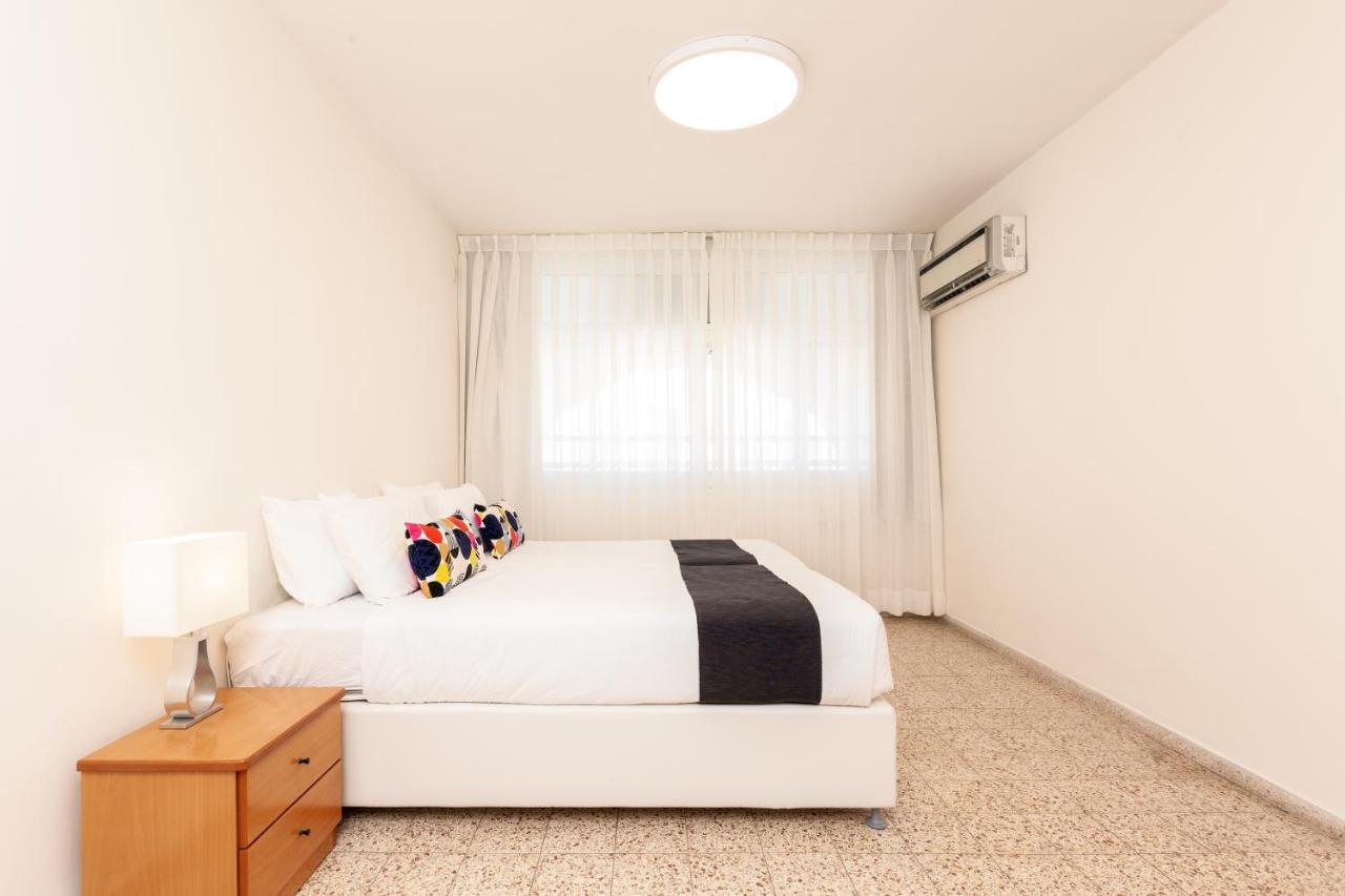 Modern Tlv Aparthotel เทลอาวีฟ ภายนอก รูปภาพ
